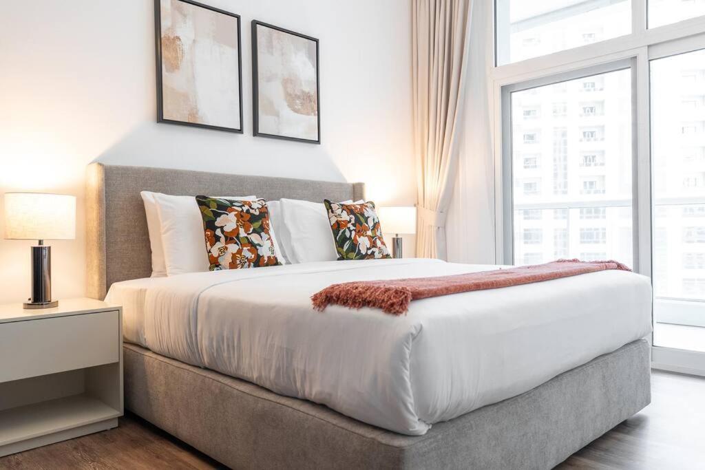 Barsha Heights Near Dic Metro & Emirates Mall * Dubai